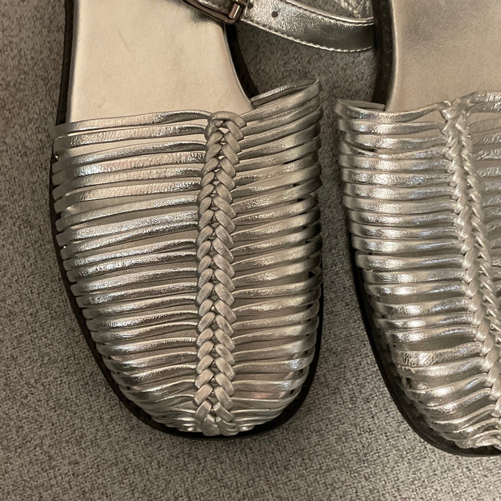 Free People Metallic Silver Sandals - Picture 3 of 5